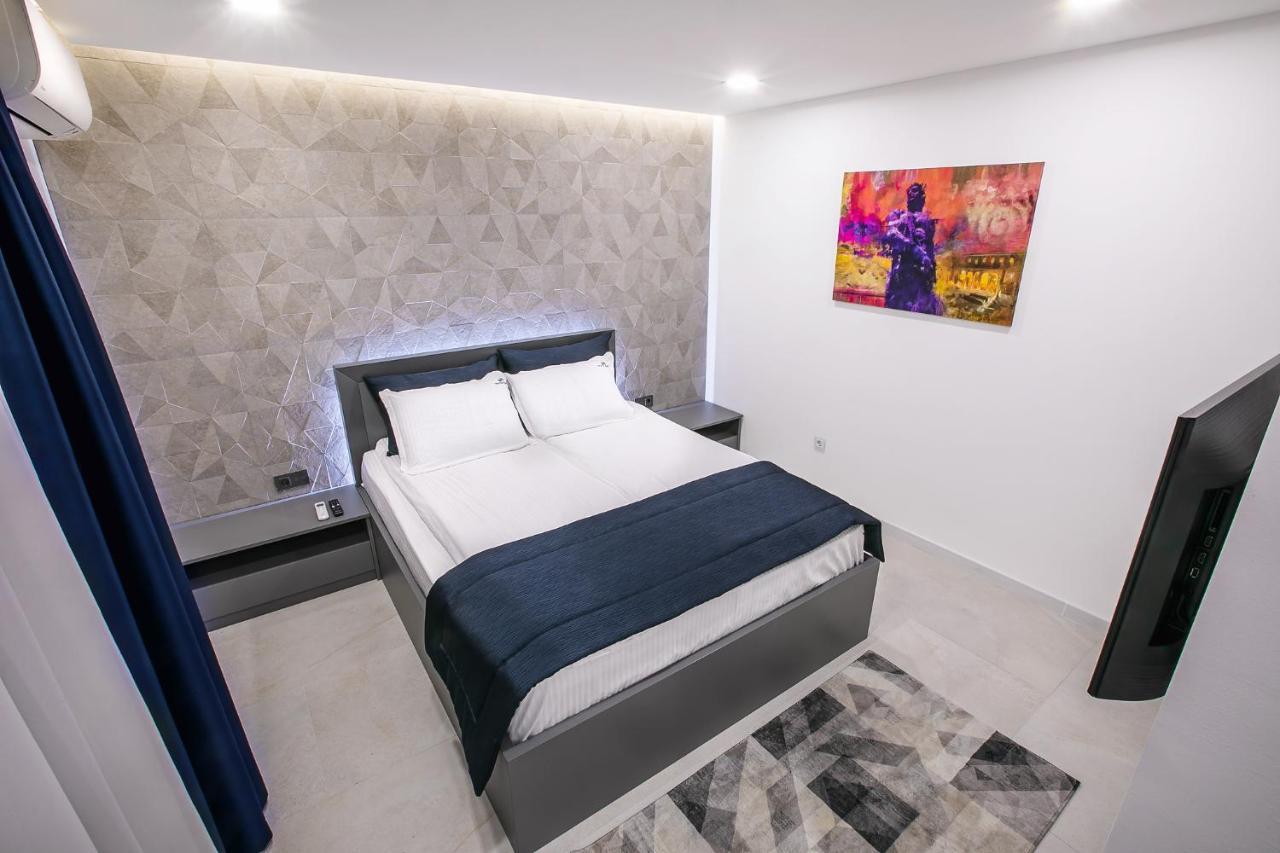 South Place Apartments サンダンスキ エクステリア 写真