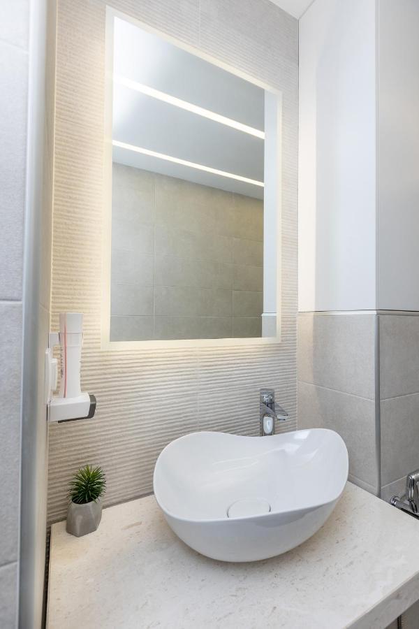 South Place Apartments サンダンスキ エクステリア 写真