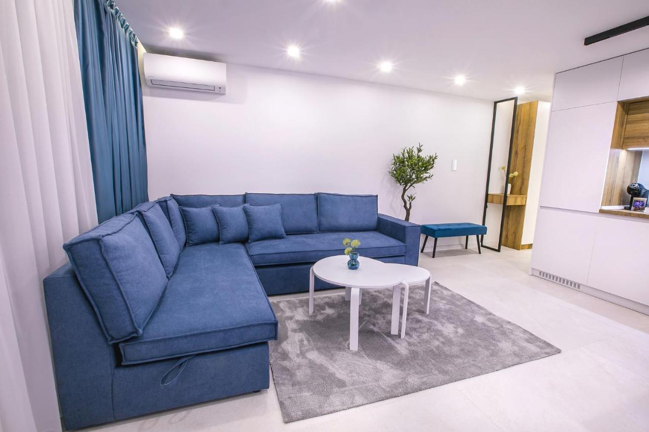 South Place Apartments サンダンスキ エクステリア 写真