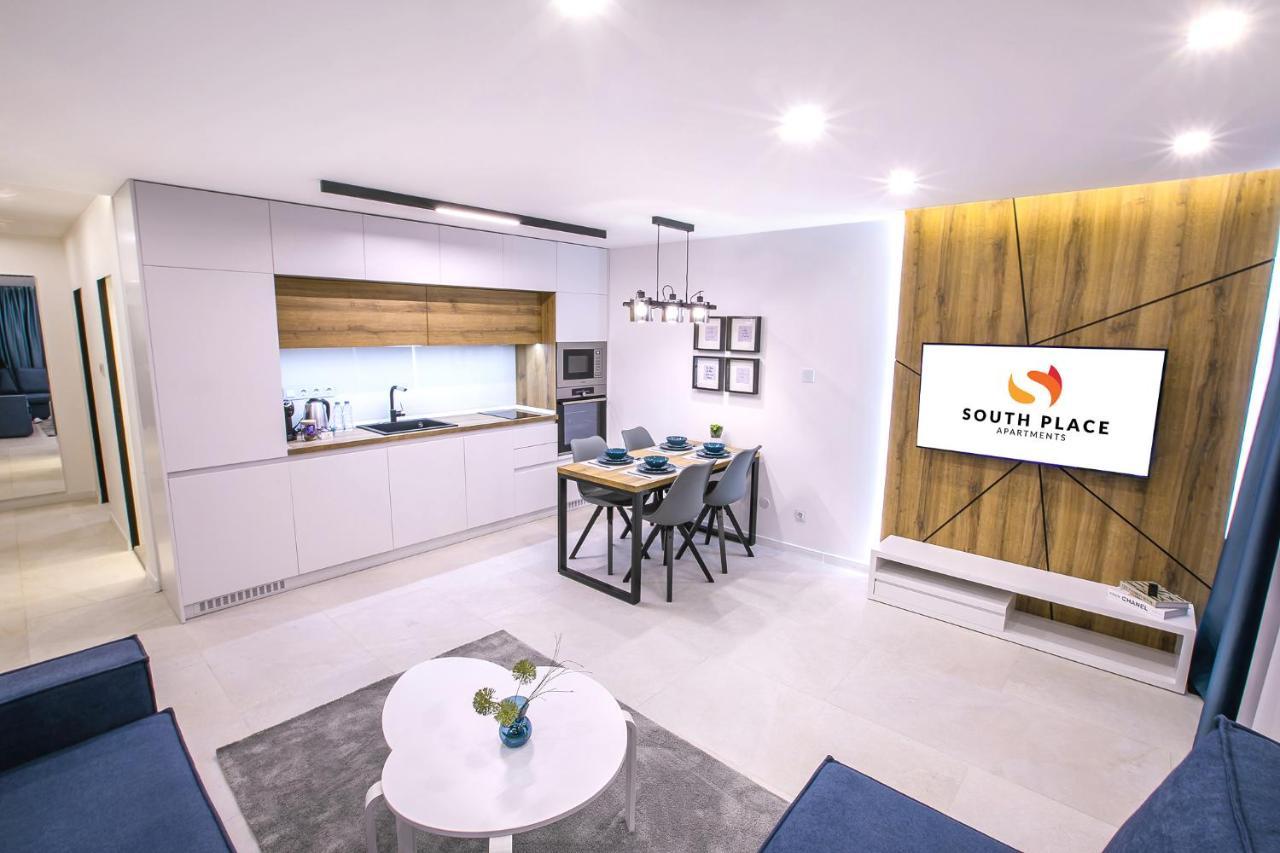 South Place Apartments サンダンスキ エクステリア 写真
