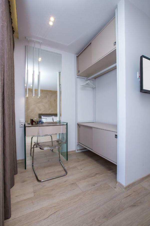 South Place Apartments サンダンスキ エクステリア 写真